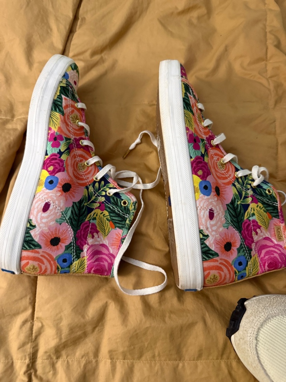 Keds Floral High-Top Canvas Sneakers - Pink & Green - - Picture 6 of 8
